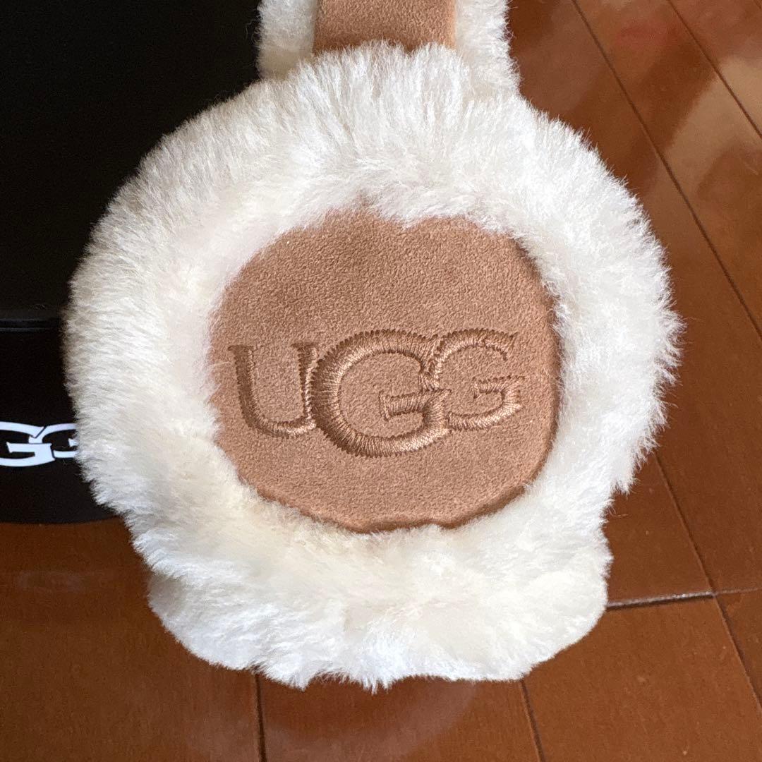 【新品未使用】★UGGイヤーマフラー/キャメル/耳当て★【値下げ交渉可】