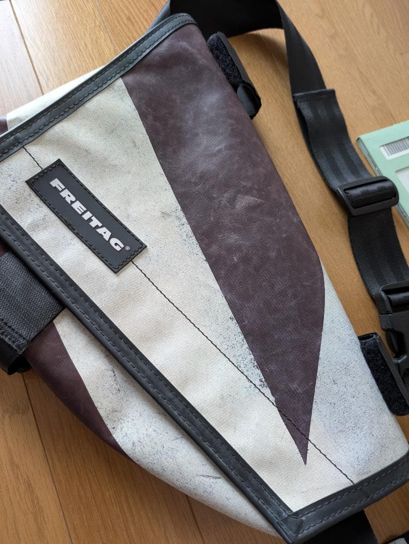 あっちゃん　FREITAG F31 KNIGHT RIDERマットブラウン