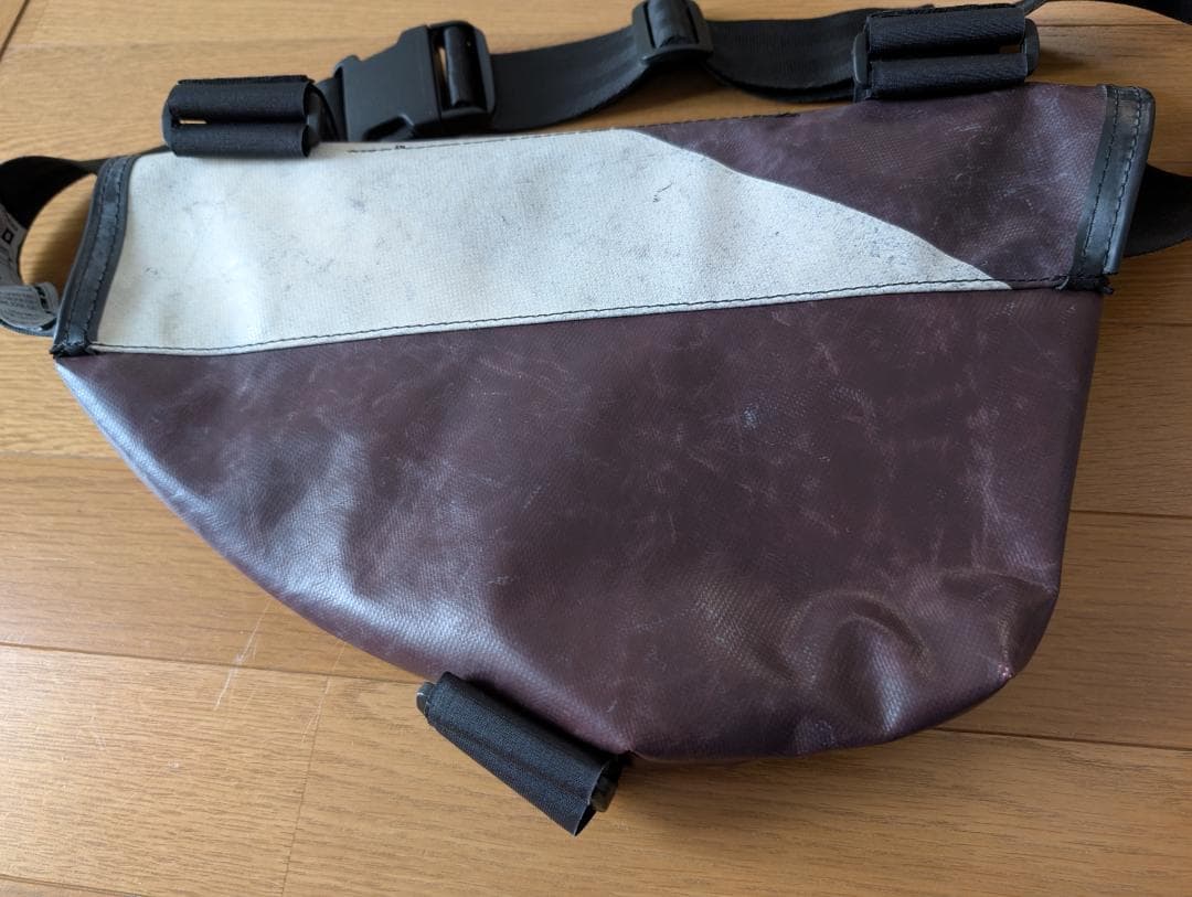 あっちゃん　FREITAG F31 KNIGHT RIDERマットブラウン