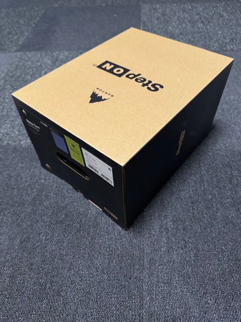 バートン　ステップオン　メンズM 新品未使用