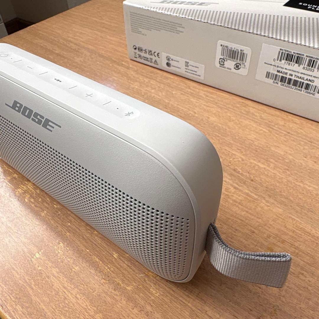 BOSE SoundLink Flex ホワイトスモーク