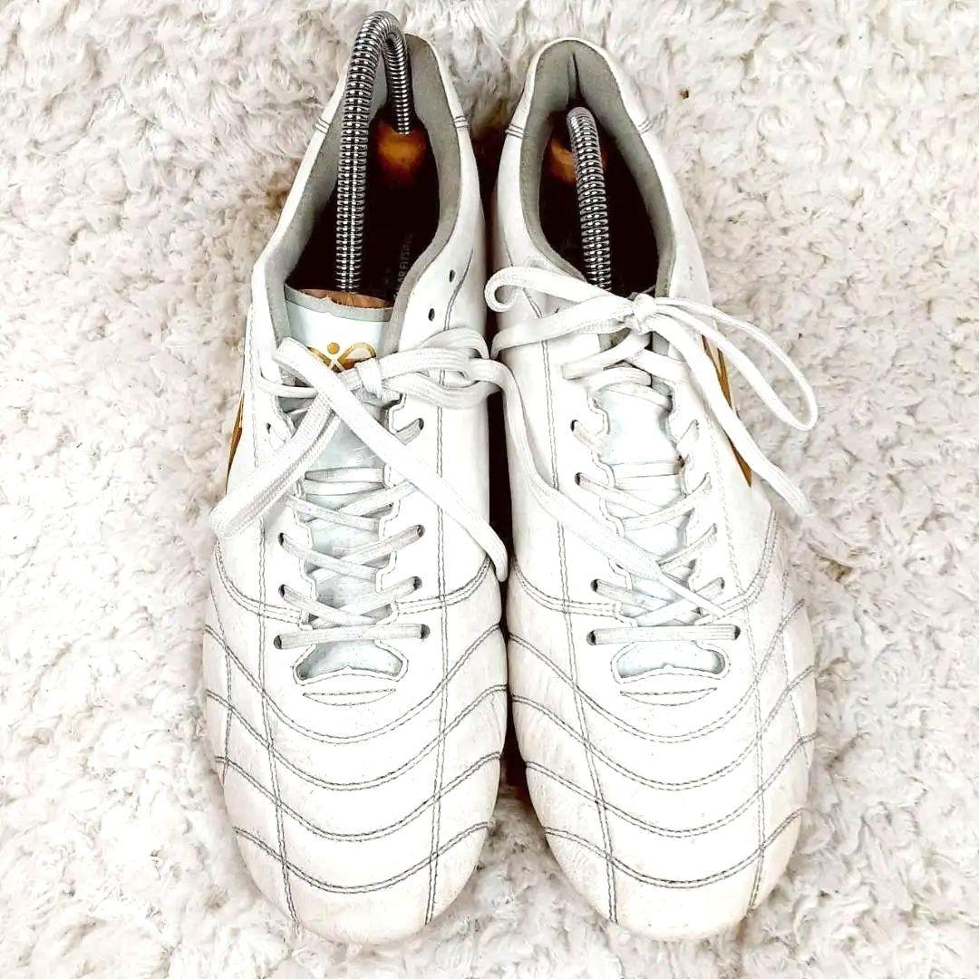 美品26㎝◎HUMMEL VORART 3 スパイクシューズ ホワイト ゴールド