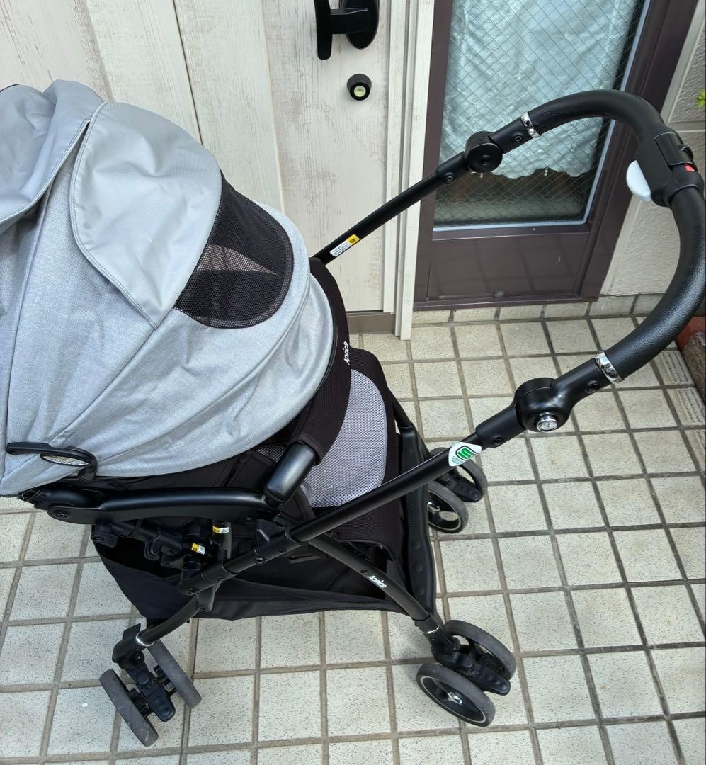 美品★Aprica★ベビーカー★ラクーナビッテクッション★グレー 無地★取説あり
