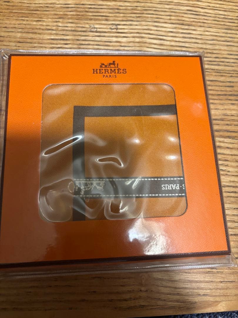 未使用　HERMES エルメス ボルデュック リボン シルク スカーフ 箱付き