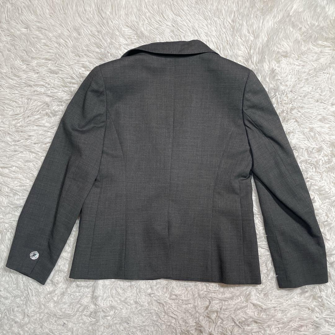 シルク混　アクアスキュータム　パンツスーツ　グレー　13 XL