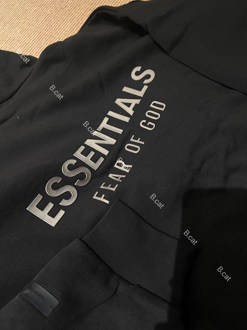 FEAR OF GOD ESSENTIALSジップアップ パーカーL