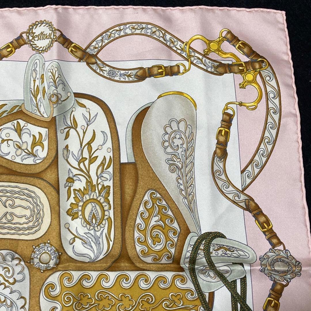 HERMES カレ40 Festival 祭典　スカーフピンク　シルク　エルメス