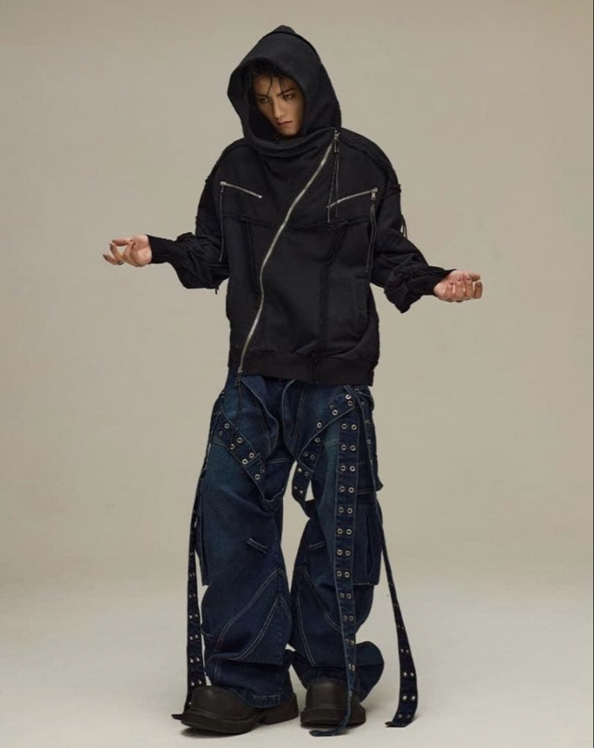 古着 FLYERRER 変形ジップパーカー フーディー ブラック Lサイズ