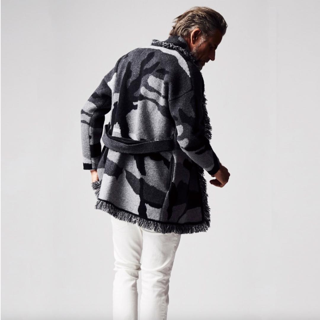 【未使用】1PIU1UGUALE3 カモ柄 カシミヤ混ガウン 定価13万　4