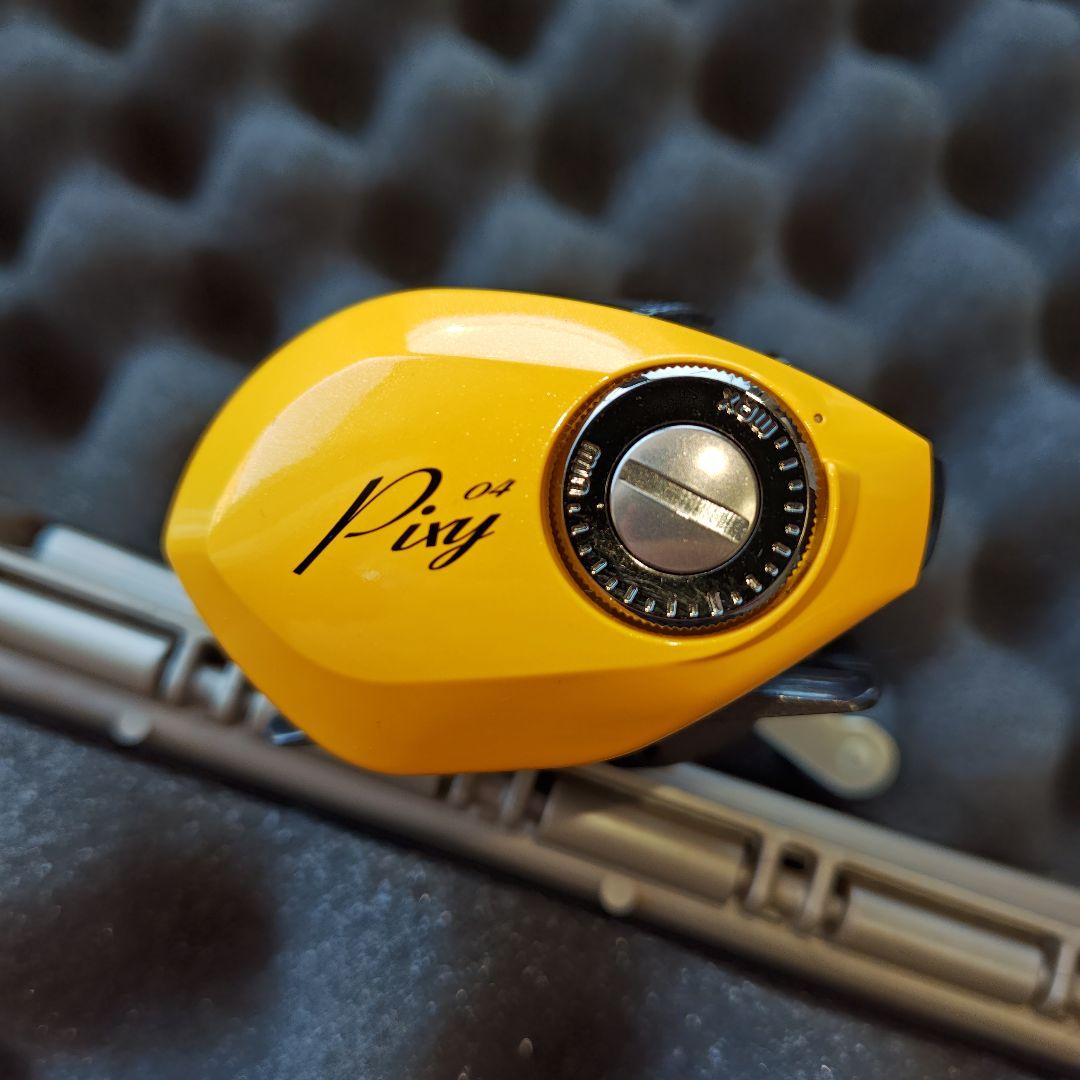ダイワ リベルトピクシー L レフトハンドル イエローパール 04限定 使用品