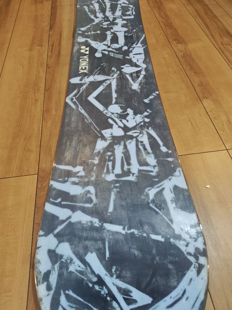 美品 YONEXヨネックス SMOOTH TR 147