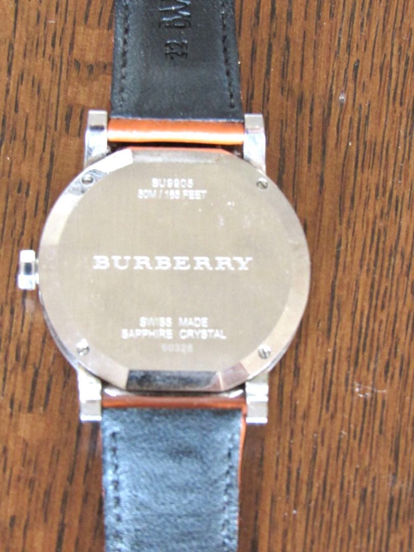 BURBERRY スイス製 メンズ腕時計 ブラック文字盤 スモールセコンド 箱付