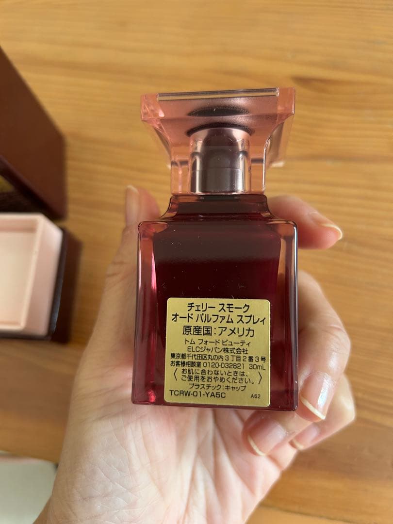【TOM FORD】 CHERRY SMOKE 30ml