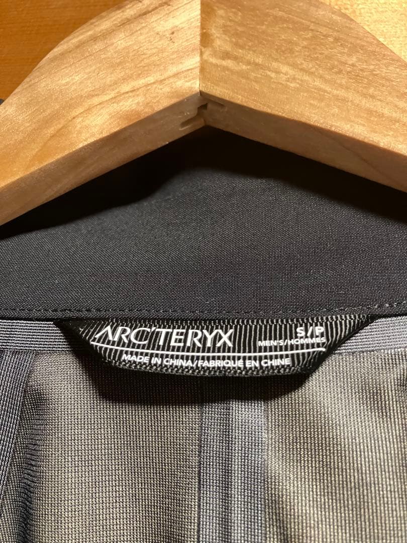 美品廃盤　Arc’teryx Keppel Trench Coat 黒 Sサイズ