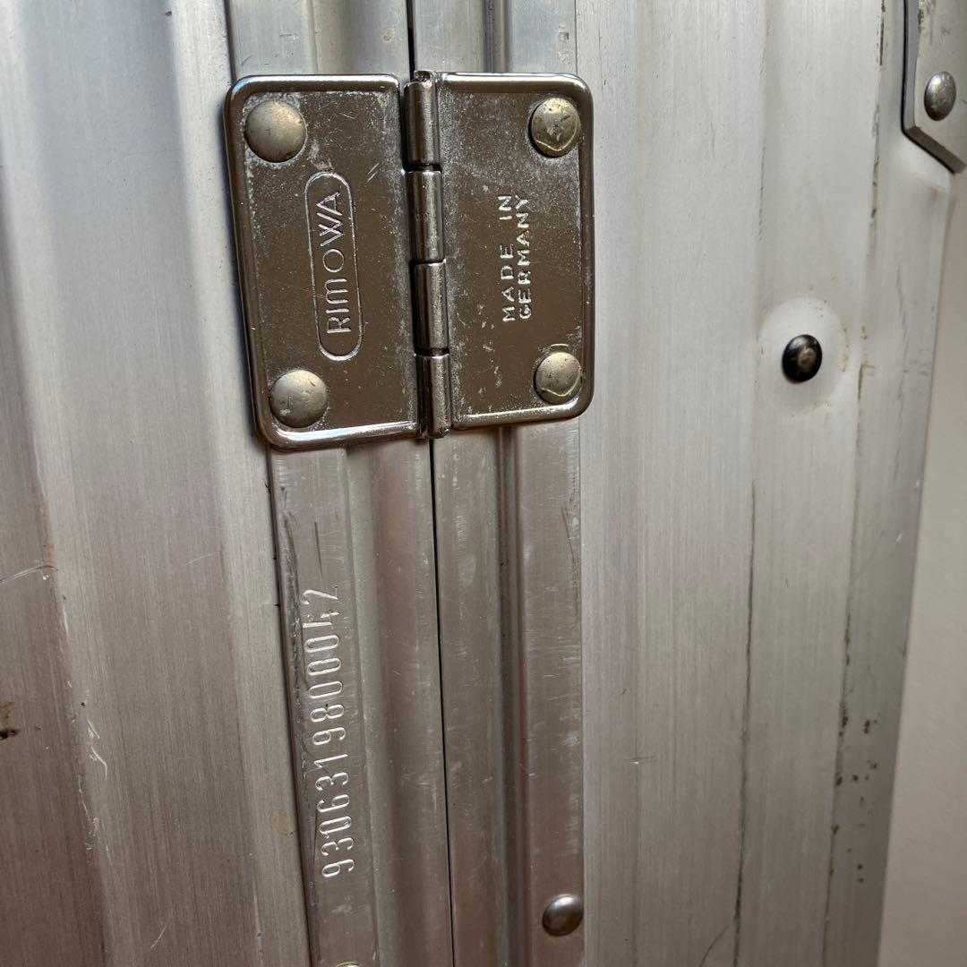 RIMOWA スーツケース　アルミ製　大型