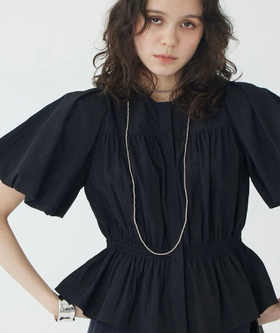 ウィムガゼット【THE PAUSE】パフスリーブブラウス