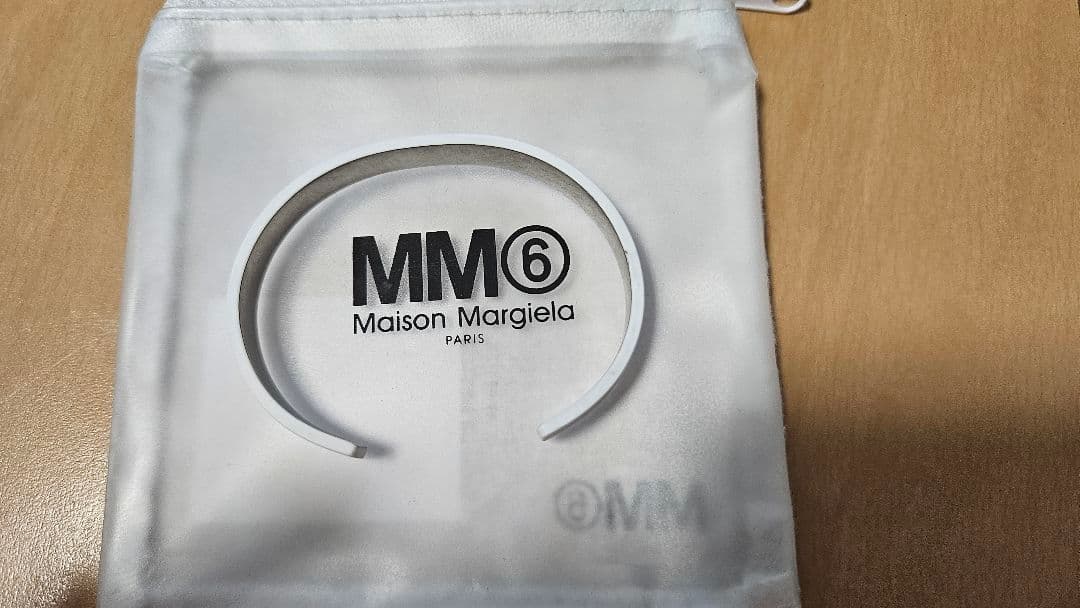最終値下げ MM6 Maison Margiela カットアウトバングル