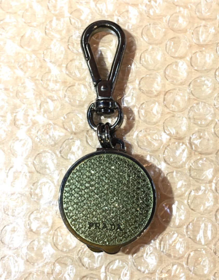 レア PRADA プラダ グリッター ピルケース バッグチャーム キーホルダー