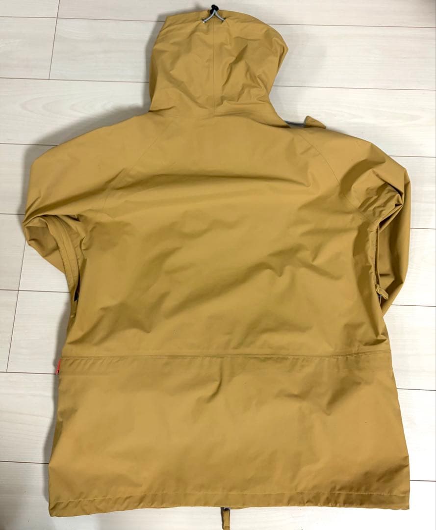上下セットkm4k PARADISE JACKET BIBPANTSスノーウェア