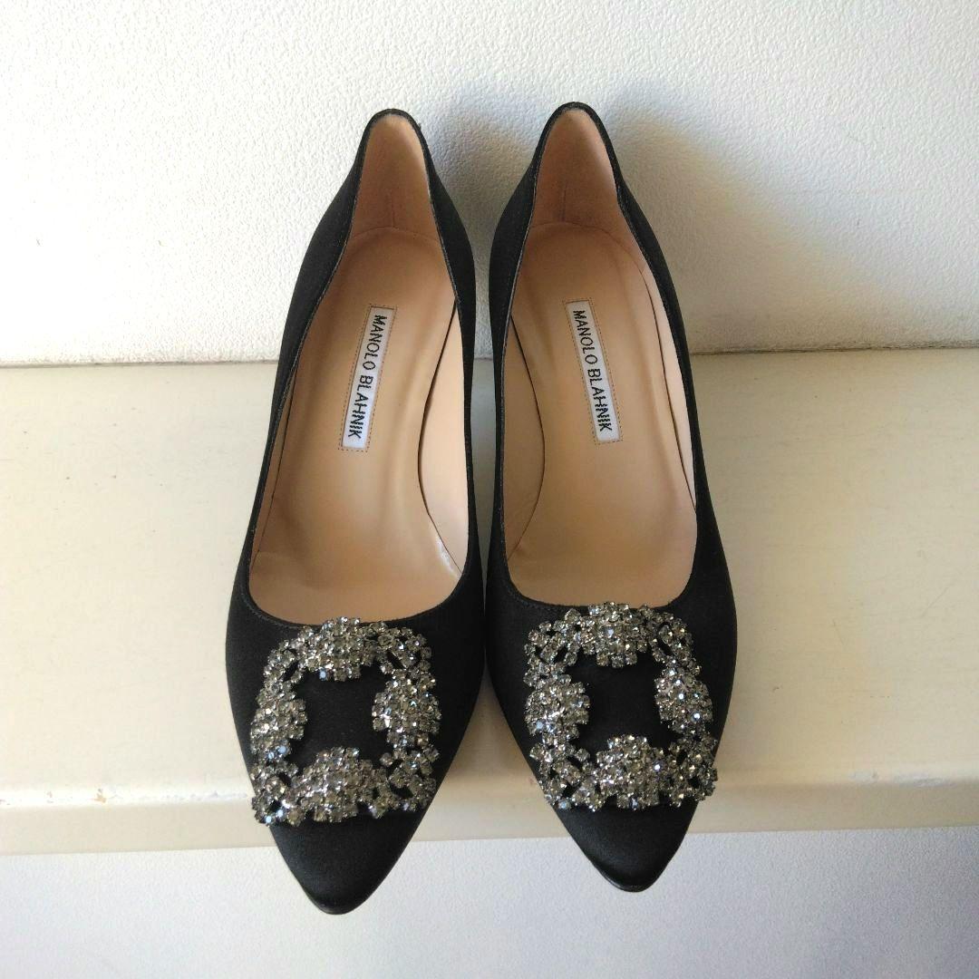 「極美品」MANOLO BLAHNIK マノロブラニク　ハンギシ　サテン　37