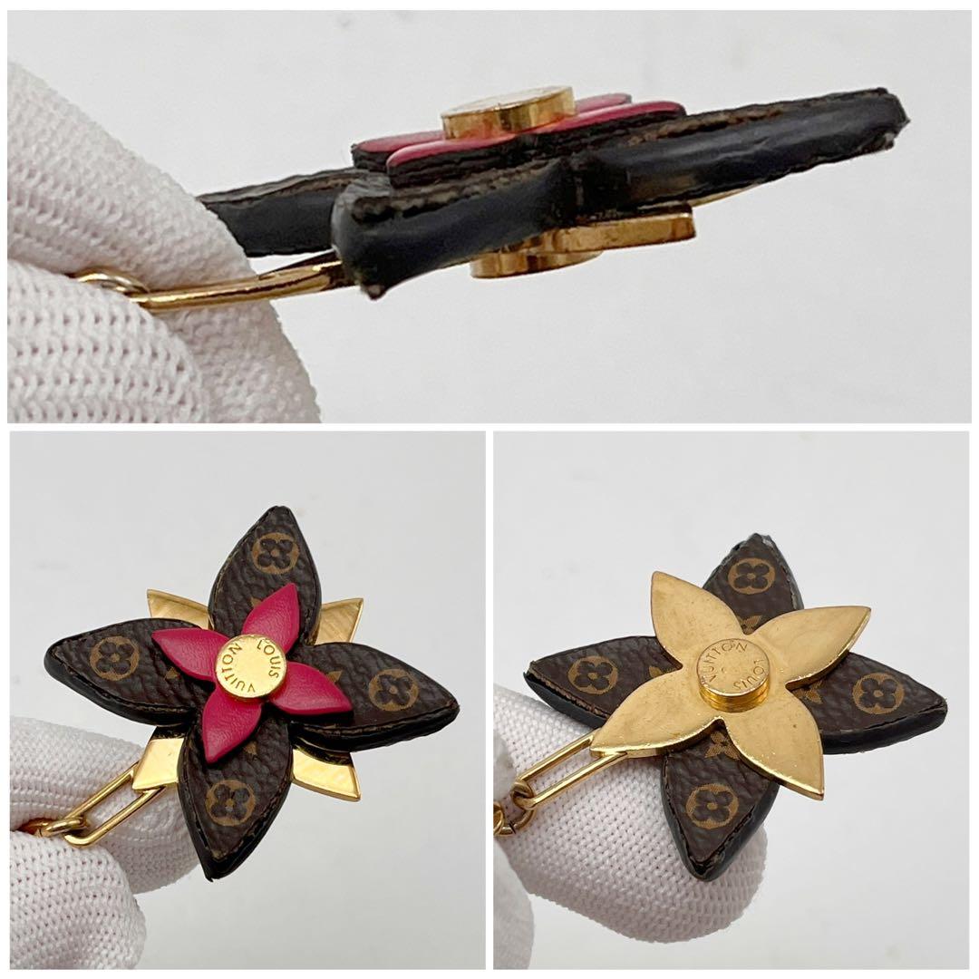 ルイヴィトン ポルトクレ ブルーミングフラワー モノグラム　花　キーホルダー