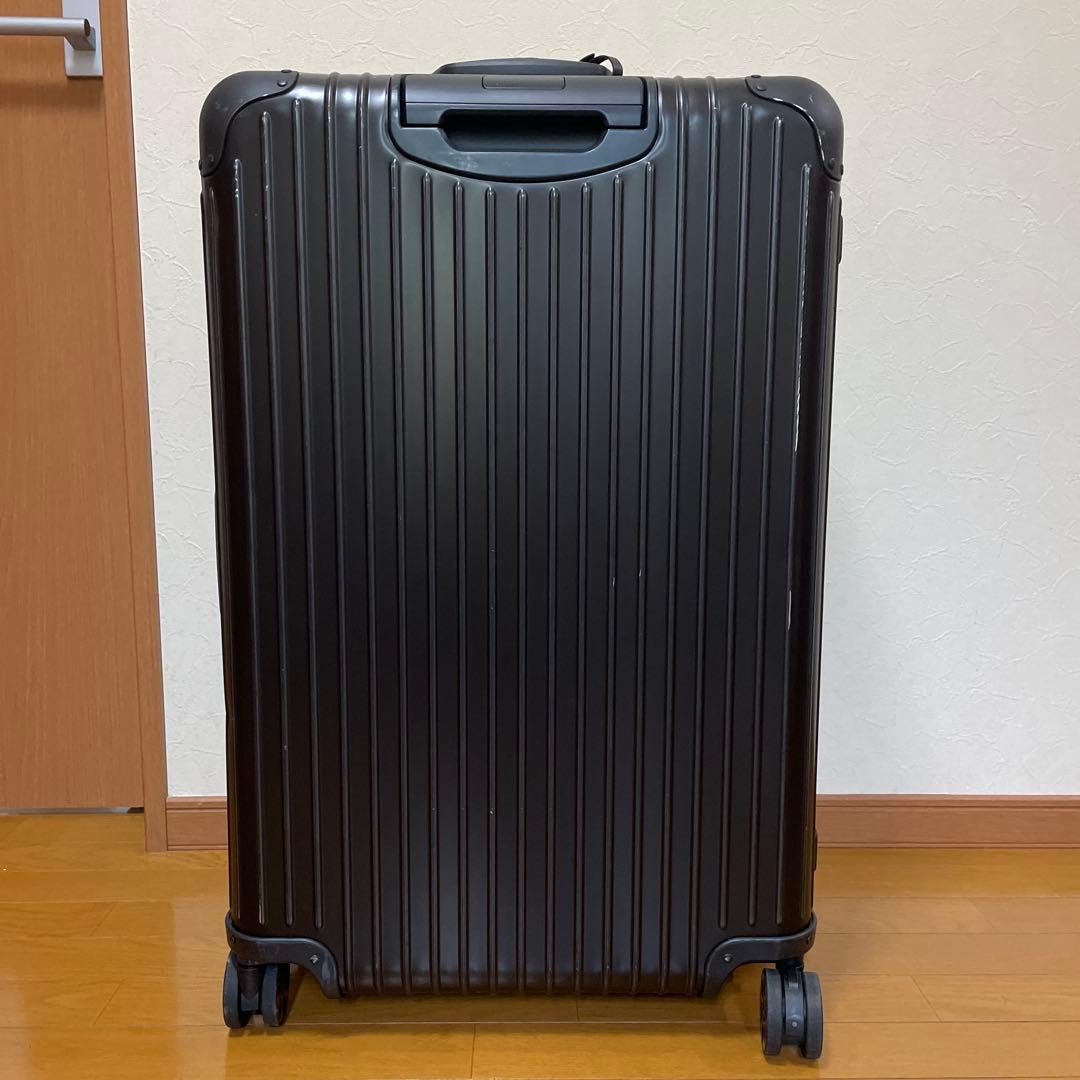リモワ （アルミ） 黒、大容量