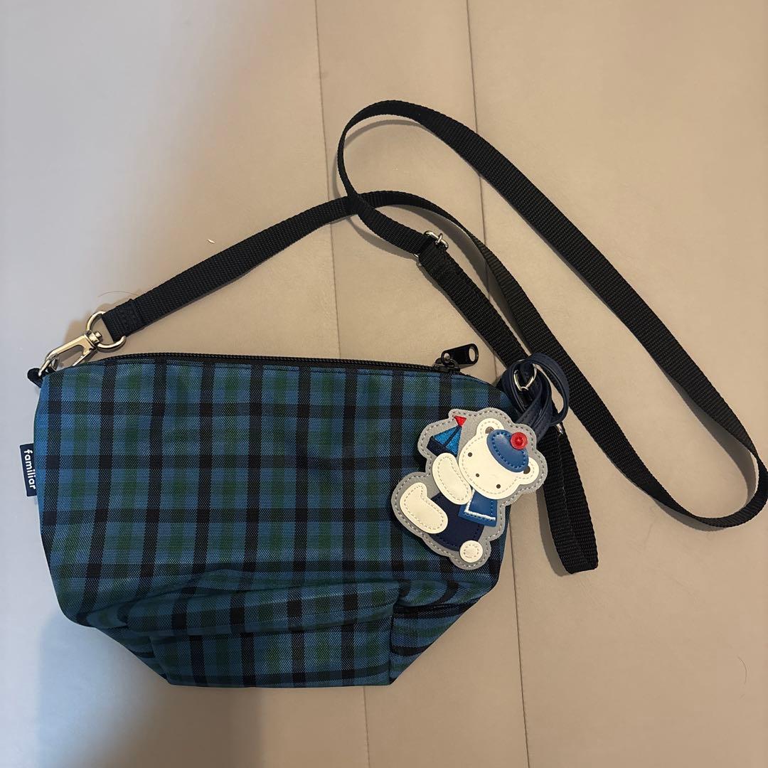 現行品　ファミリア　舟型ナイロンポシェット　XB