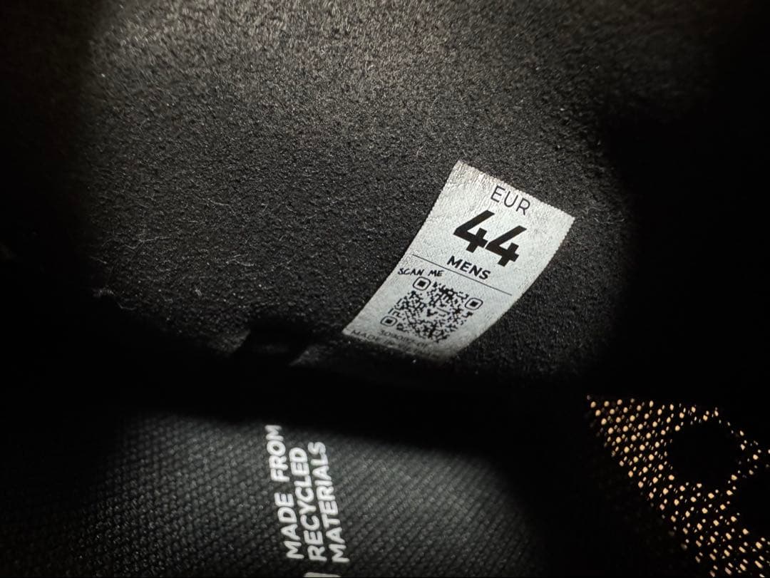 Vivobarefoot Primus Lite III サイズ EU44