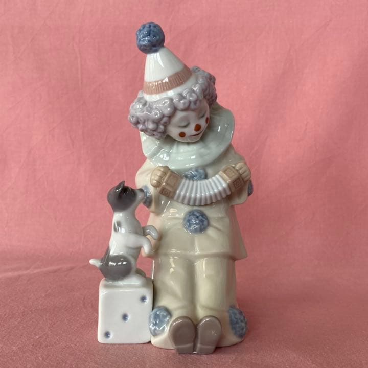 リヤドロ　30％OFF　ピエロ　「コンサーティーナを弾くピエロ」　#5279