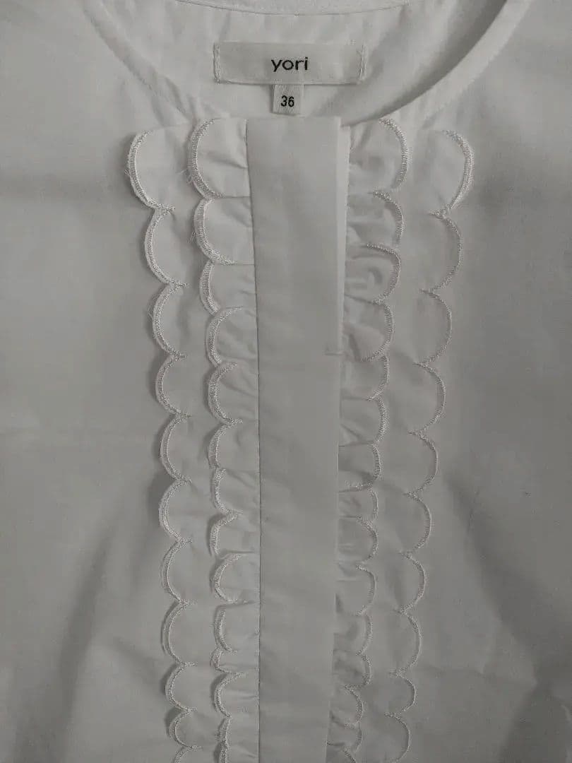 yori　スカラップ刺繍サマーシャツ　ブラウス　スカラップ　36