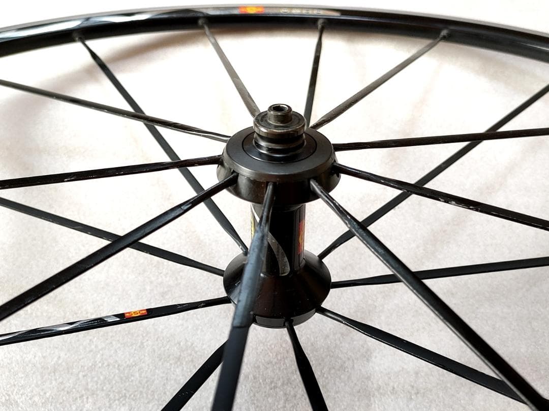 軽量 マビック キシリウム MAVIC KSYRIUM SSC フロントホイール
