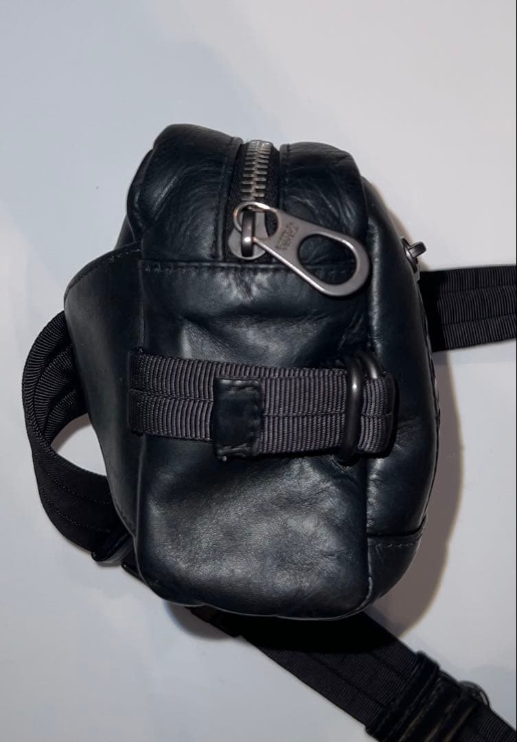 BOTTEGAVENETA ボッテガ・ヴェネタボディ バッグ イントレチャート黒