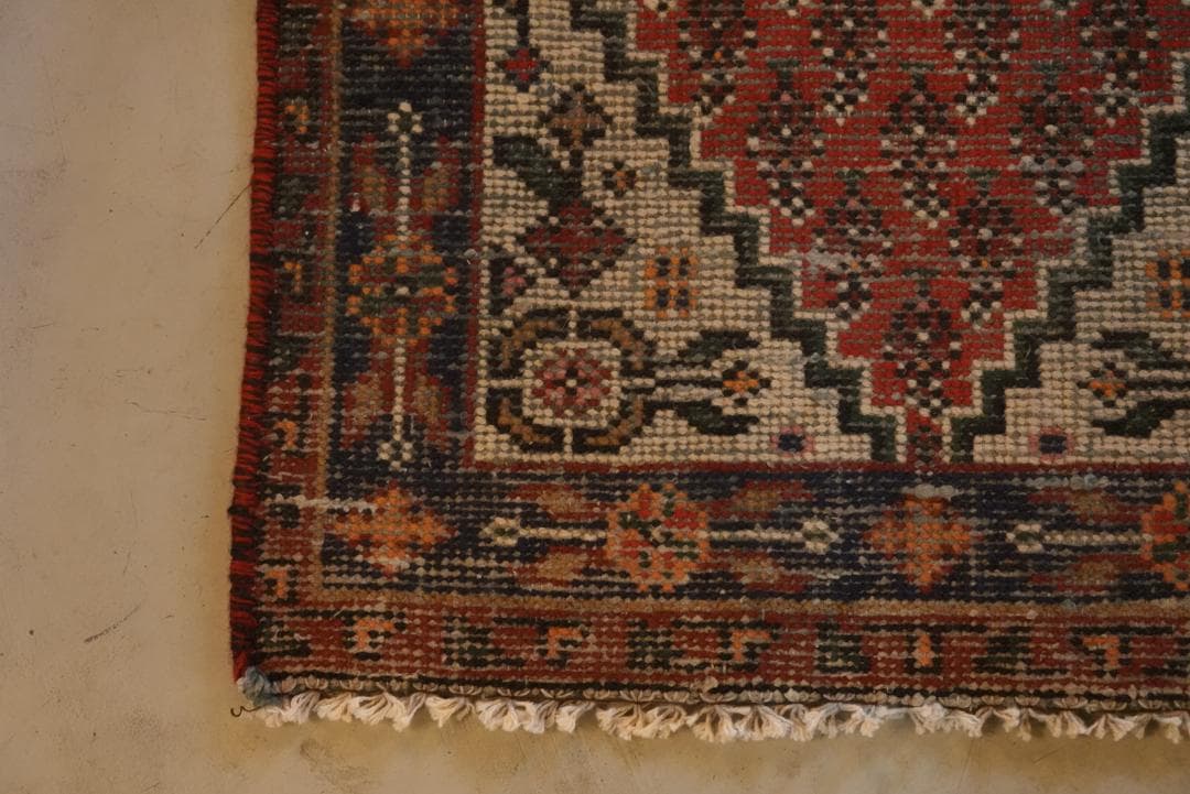 ✦vintage rugs✦　116cm58cm　インド産　ハンドメイドラグ