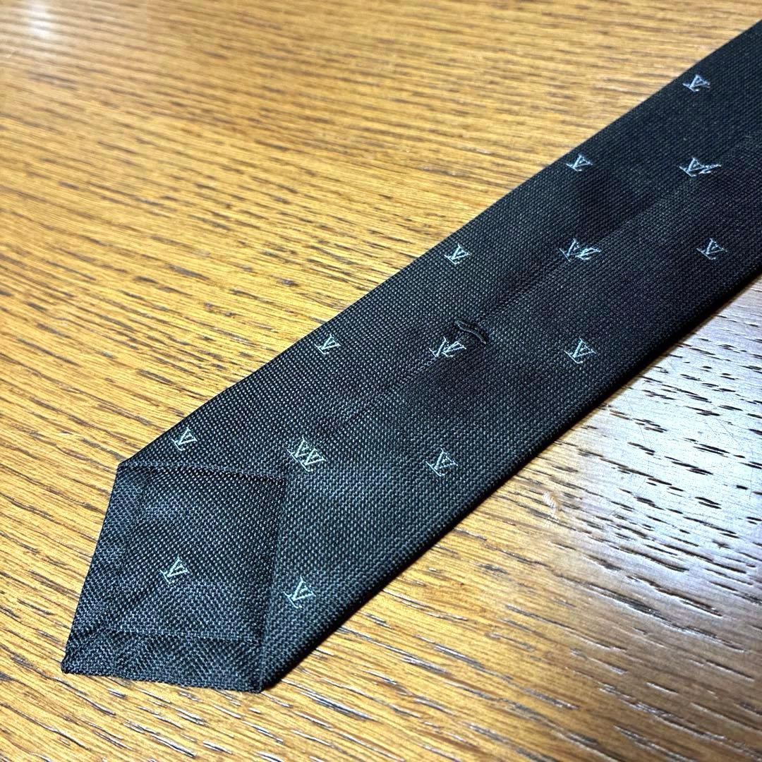 【美品】LOUIS VUITTON ルイヴィトン 黒ネクタイ