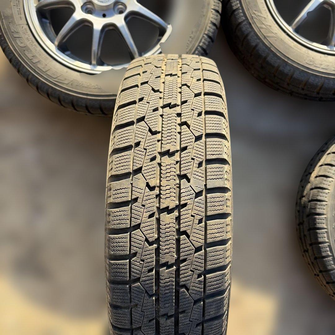 引き取り限定！ TOYO スタッドレスタイヤ　155/65R13