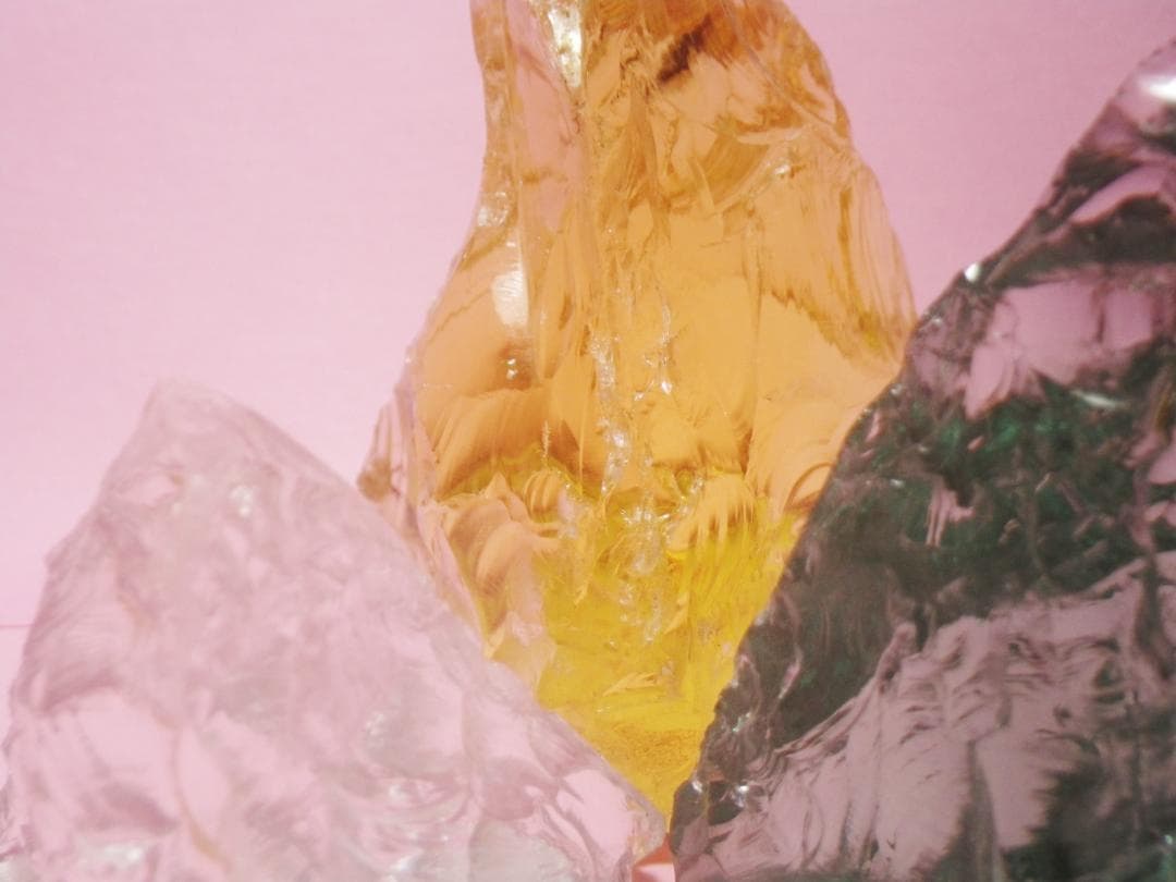 アンダラクリスタル　三角 　２５０９１３－１