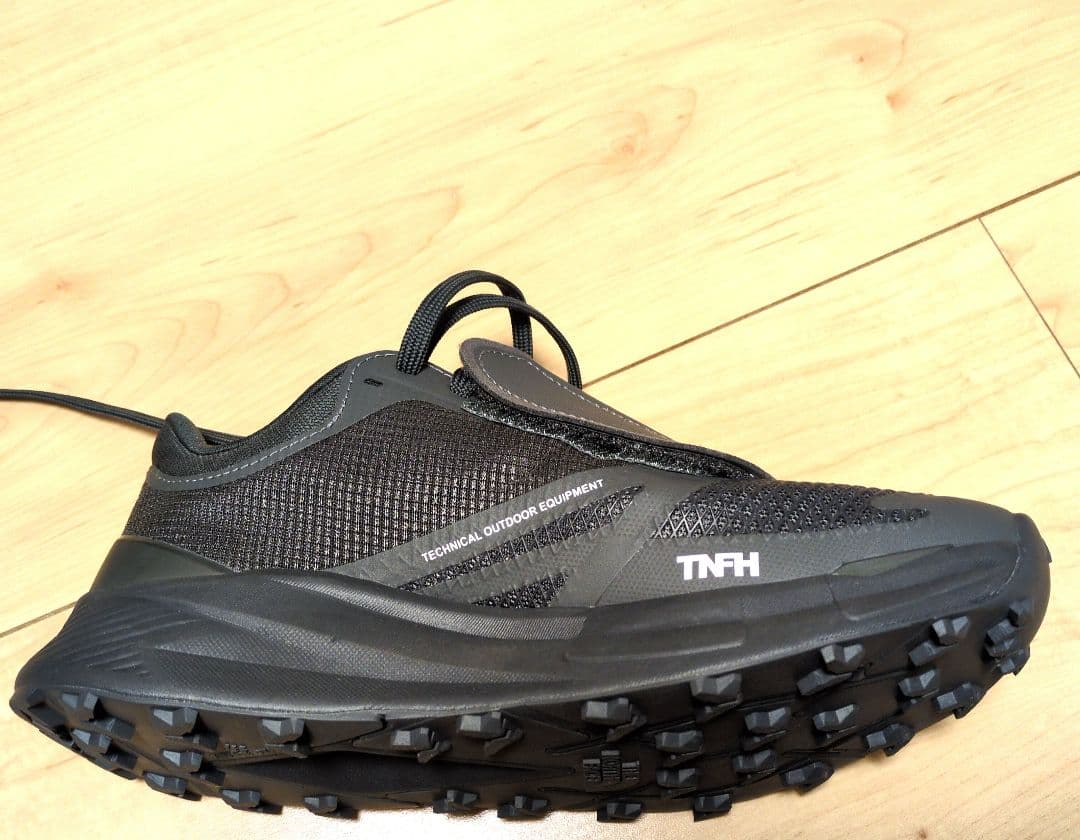 靴 NORTH FACE x HYKE VECTIV ENDURIS 3 23cm