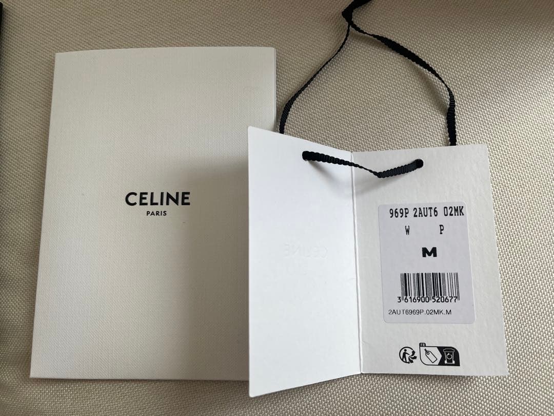 【CELINE】新品未使用／トリオンフ ベースボールキャップ