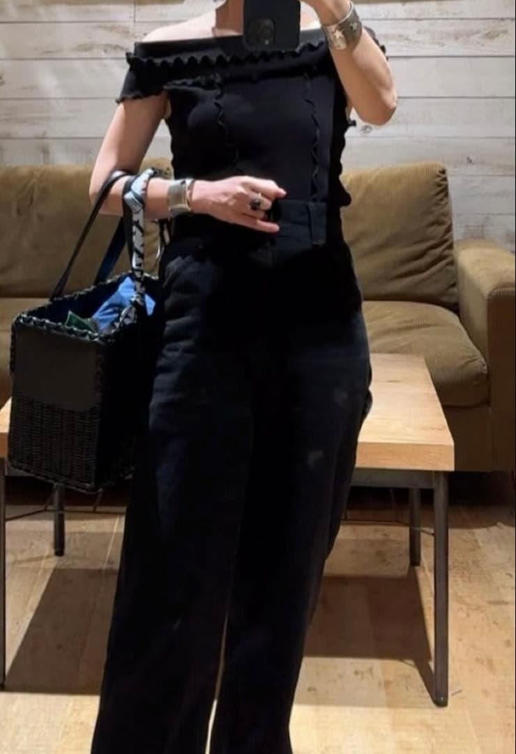 ロンハーマン　sherris オフショルトップス　黒