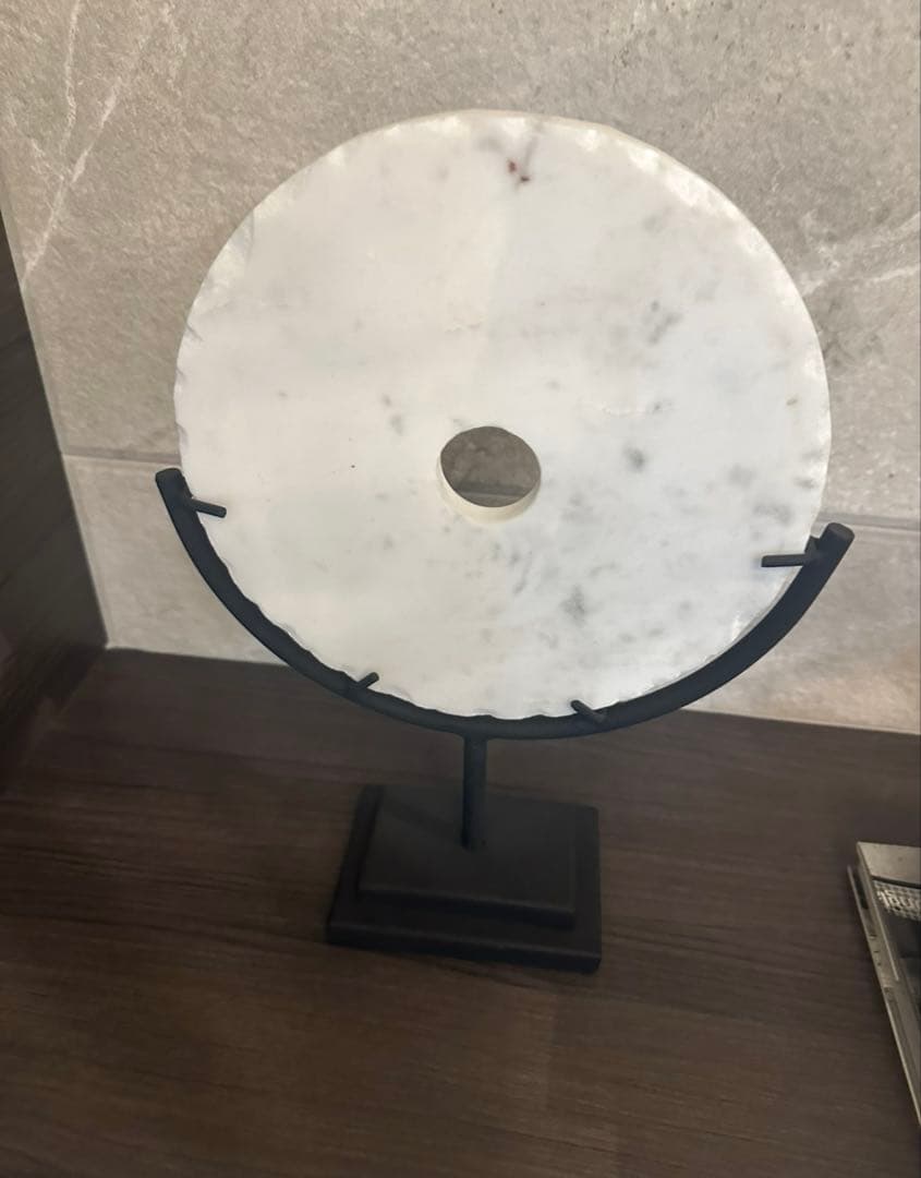 Ashley Furniture 天然大理石オブジェ