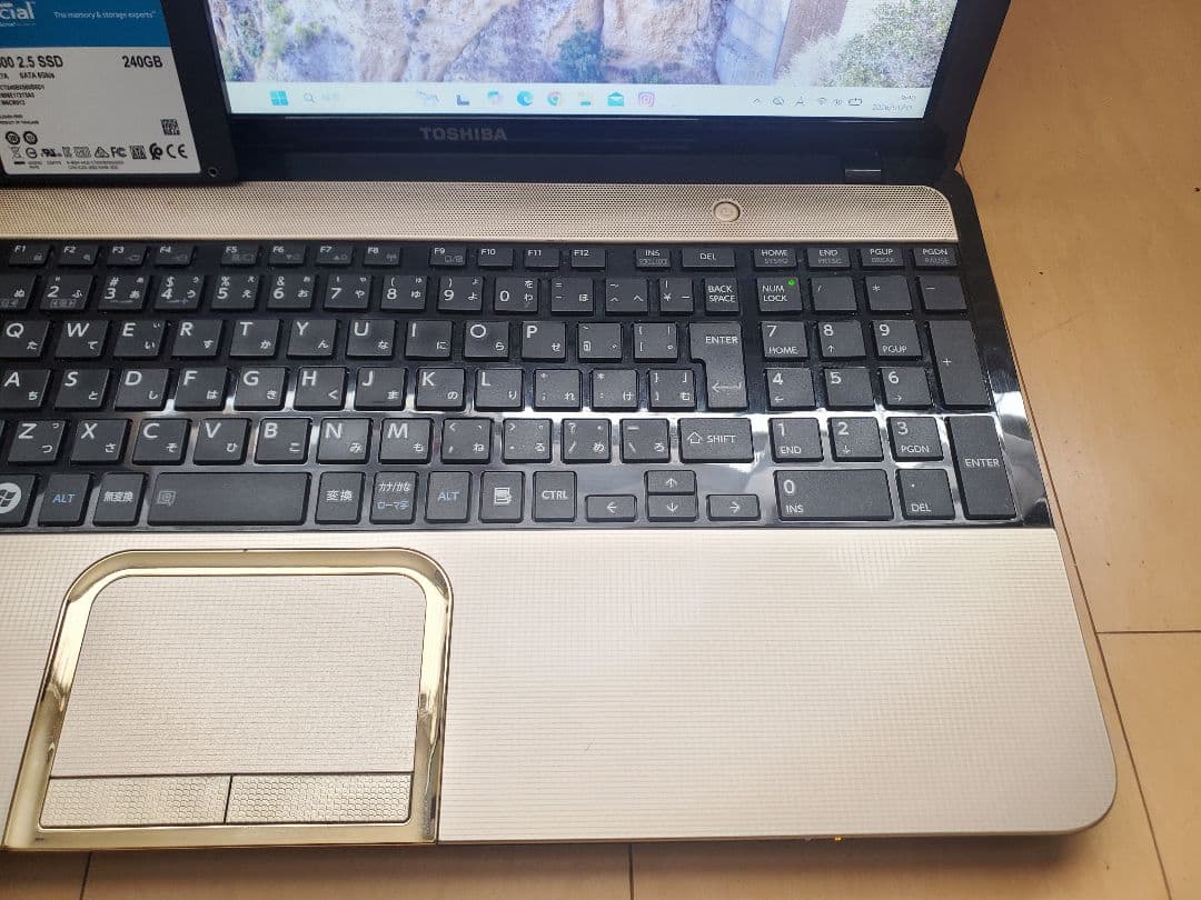 超高速東芝/Corei7/SSD512GB/メモリー16GB/オフィス2021