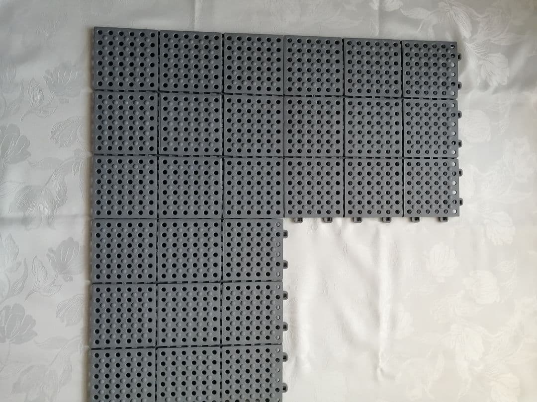 パレスチェッカー ジョイント式床材 30cmX30cm グレー 30枚入り