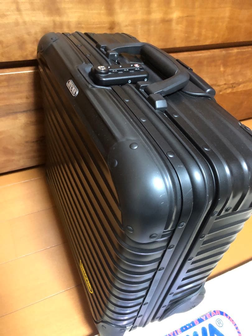 ☆美品☆RIMOWA リモワ　ステルス　ビジネストロリー2輪　　23L-28L