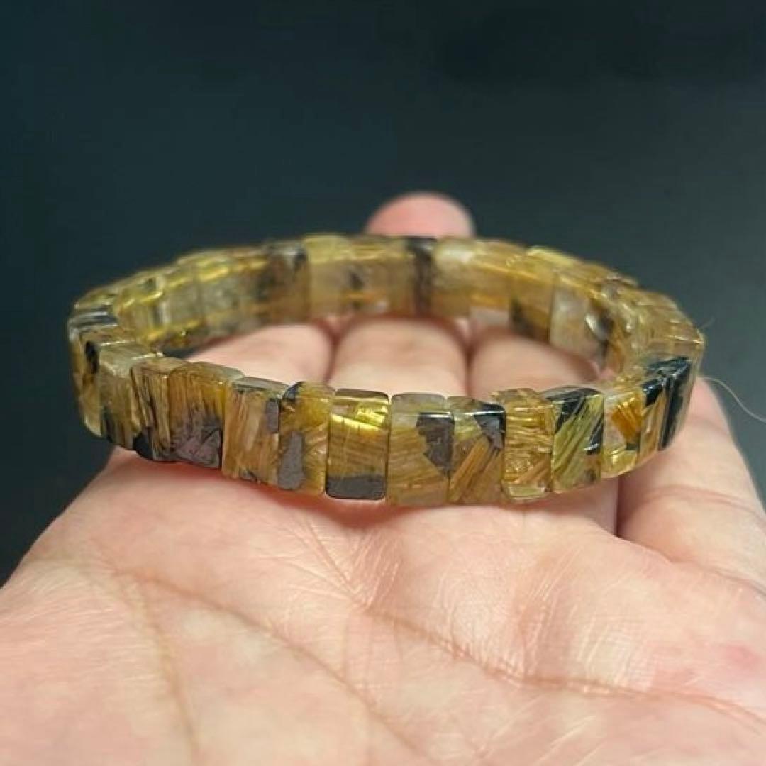 最終価格 ヘマタイトタイチンルチルクォーツ バングル