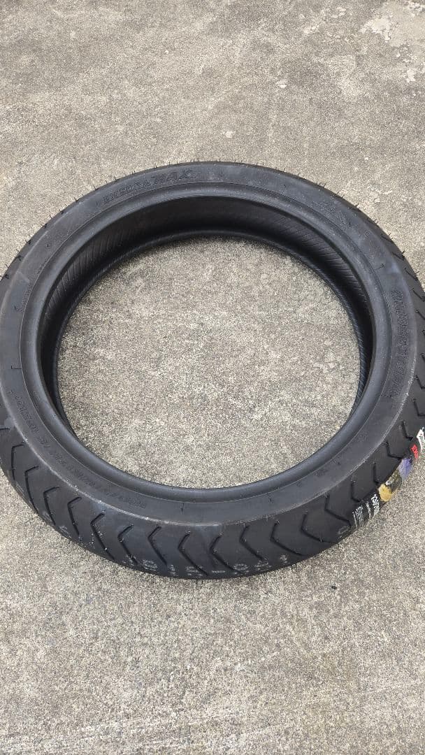 【希少】CB1300 フロント BS EXEDRA MAX 130/70ZR17