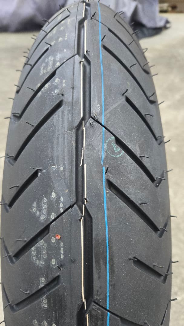 【希少】CB1300 フロント BS EXEDRA MAX 130/70ZR17