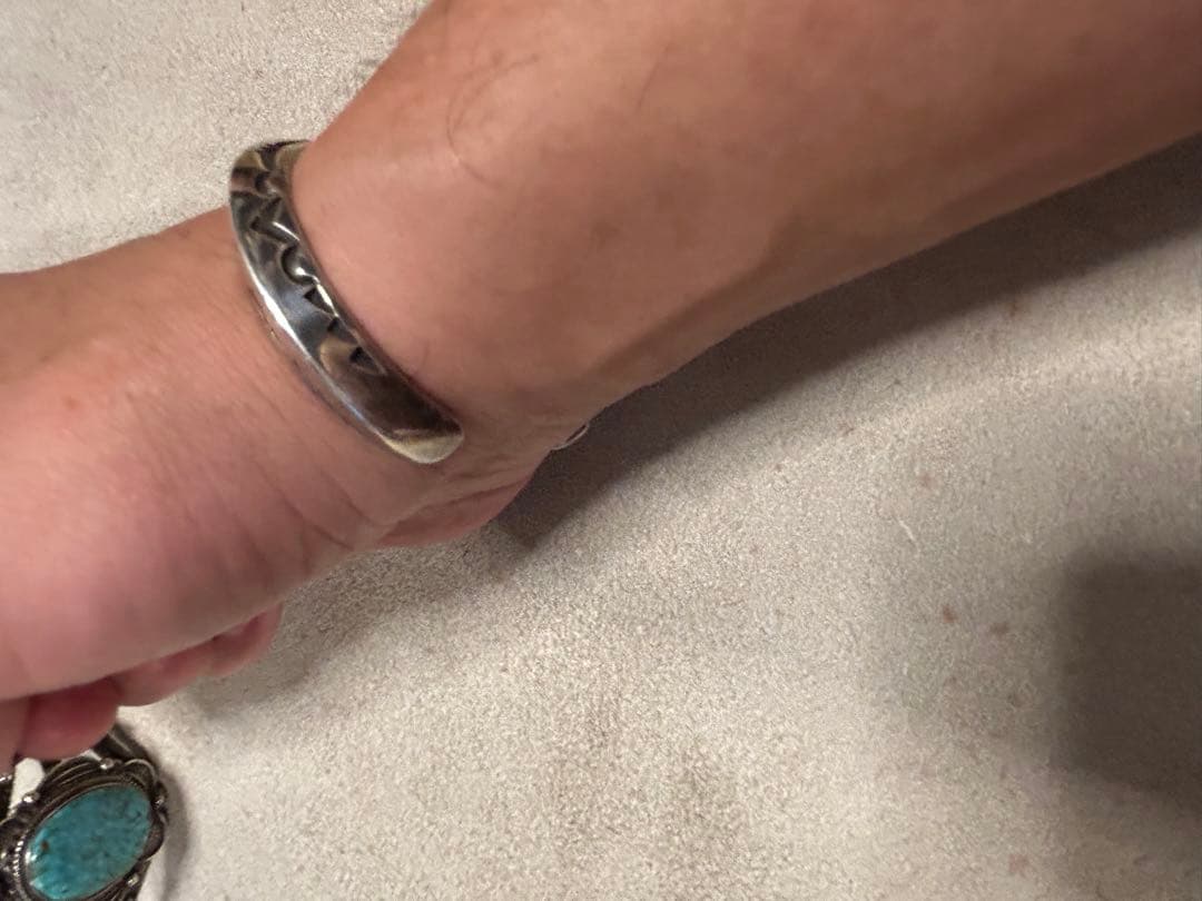 Andyインディアンジュエリー　トーマスカーティス　トライアングルバングル