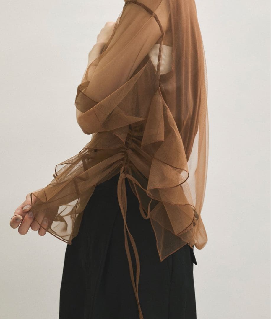 ADAM ET ROPE' FEMME ギャザーチュールトップス