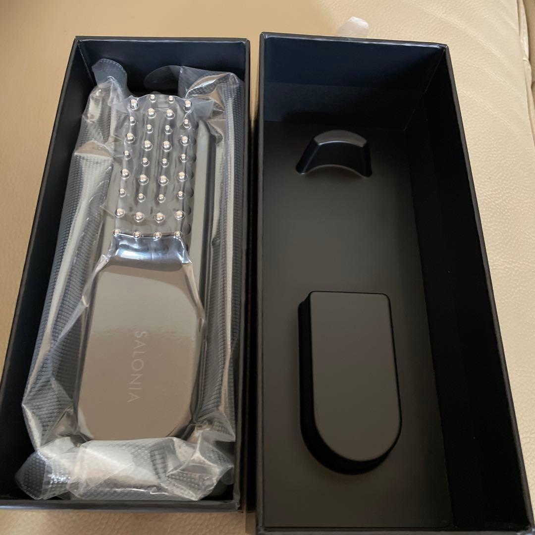 SALONIA サロニア EMSリフト3Dケア　新品　美顔器