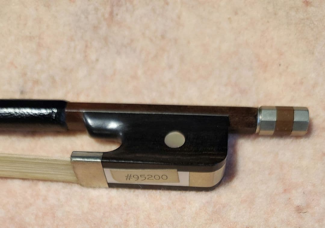 と*も様 チェロ弓 72cm #95200 40年前に8万円で購入